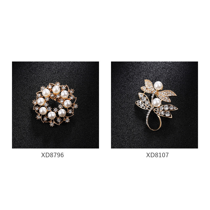 ブローチ おしゃれ 通販 コサージュ ジュエリー アクセサリー 卒業式 入学式 フォーマル 結婚式 ピン チャーム ゴールド 大人 おとな キラキラ ブローチ | ブランド登録なし | 31