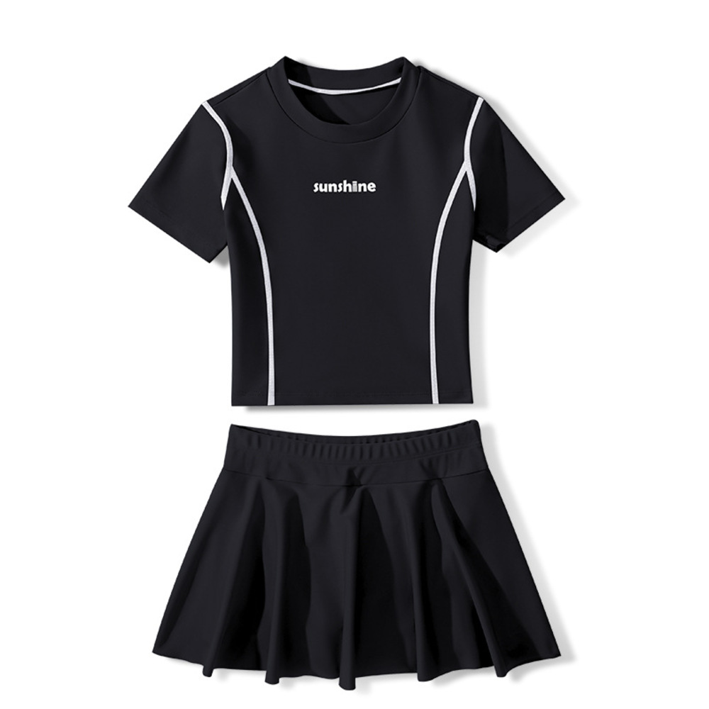 キッズ 通販キッズ 水着 セパレート 女の子 半袖 スカート スイムウェア キッズ水着 ラッシュガード 子供 こども 子ども 練習用 女の子用 おしゃれ  キッズ | ブランド登録なし | 02