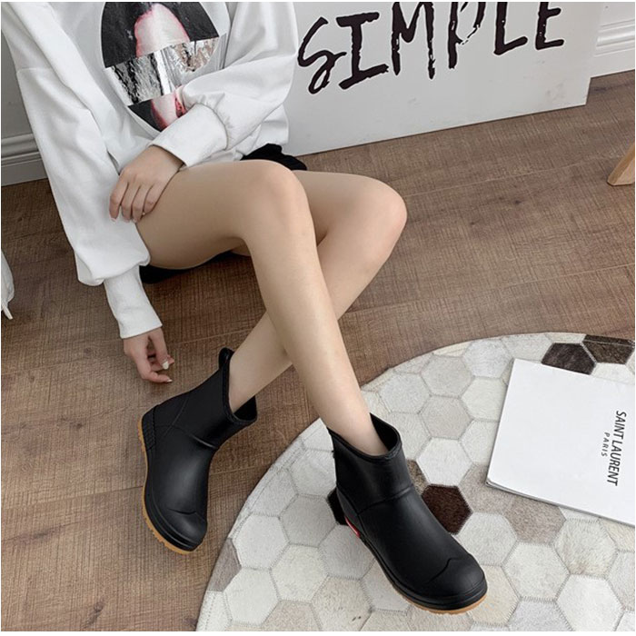 レインブーツ レディース ショート 通販 ウォーターブーツ 長靴 雨靴 防水シューズ ラバーシューズ ショートブーツ 滑り止め 防水性 男女兼用 レインブーツ |  | 02