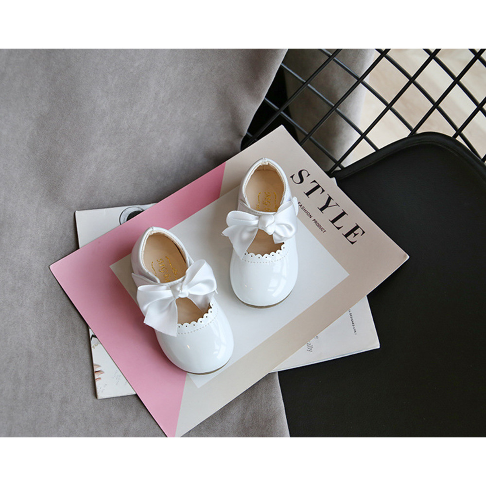 キッズ 通販キッズ フォーマル シューズ 女の子 リボン 通気性 ベビー 靴 ガールズ 卒園式 入学式 かわいい 子供用 ベビー用 結婚式 通園 入園式 キッズ | ブランド登録なし | 01