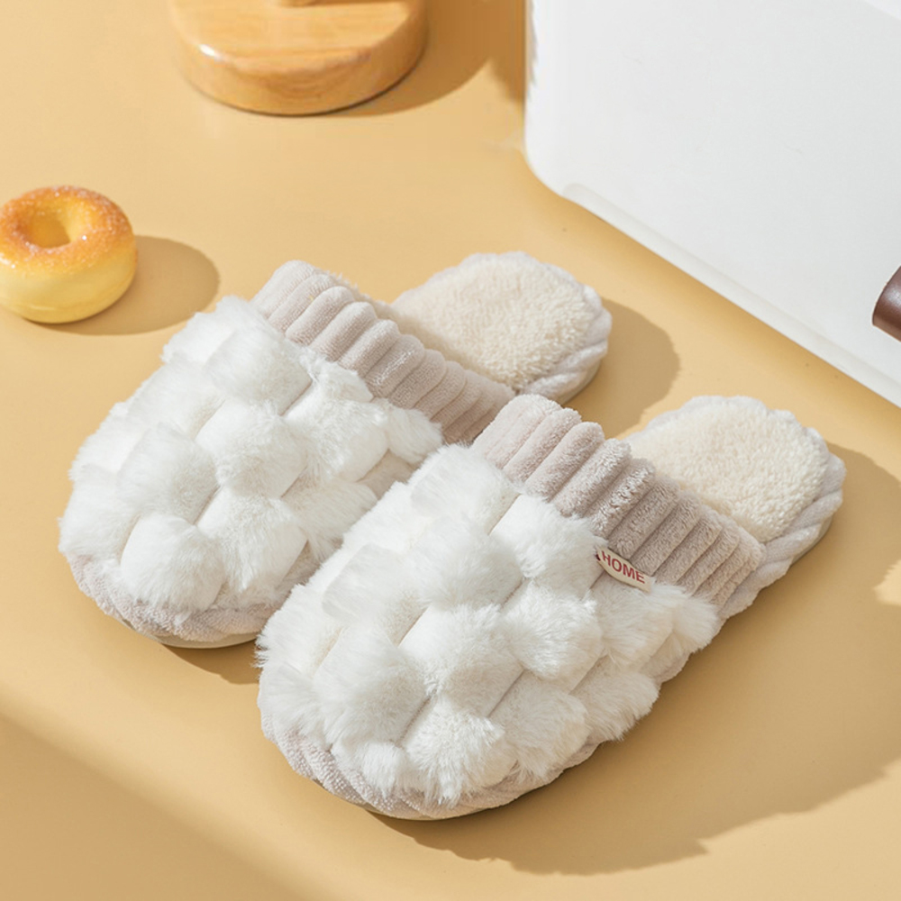 ルームシューズ あったか 通販 スリッパ 室内履き 室内 屋内 あたたかい 暖かい すべり止め 滑り止め ふわふわ フワフワ モコモコ もこもこ ルームシューズ |  | 02