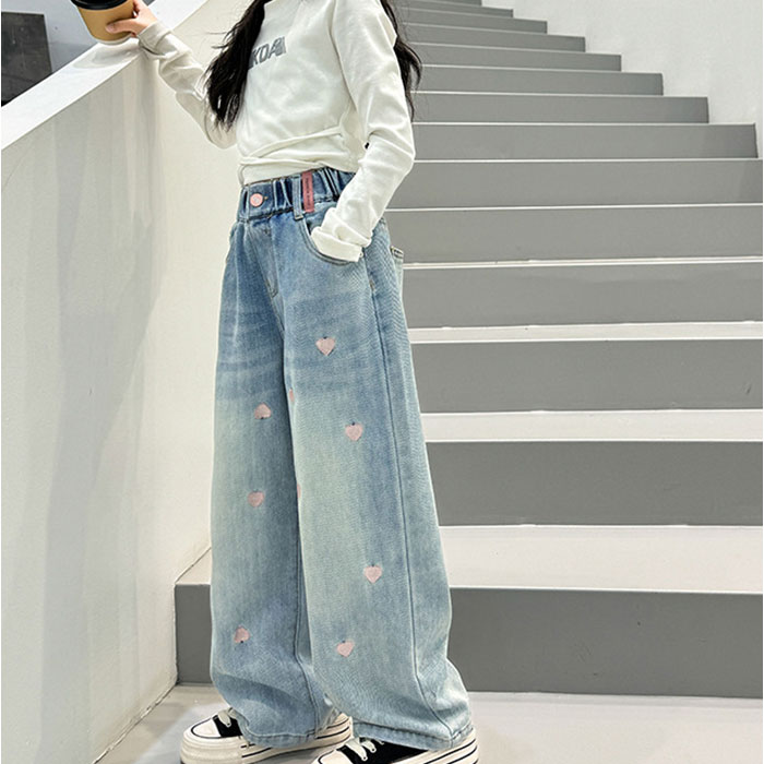 ワイドパンツ キッズ 女の子 通販 ハート 刺繍 デニム デニムパンツ ロングパンツ パンツ 長ズボン ズボン ジーンズ ジーパン ボトムス ワイドパンツ | BACKYARD FAMILY | 03