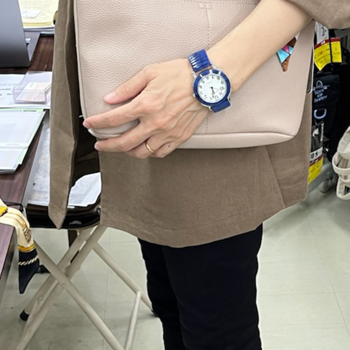 じゃばら 腕時計 レディース 通販 ジャバラウオッチ リストウォッチ レディースウォッチ 蛇腹ベルト 時計 アナログ かわいい おしゃれ 見やすい 可愛い じゃばら |  | 04