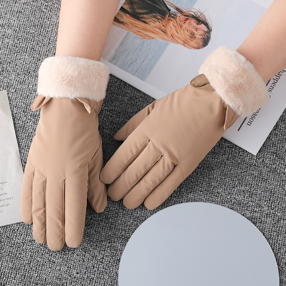 手袋 レディース ふわふわ 通販 かわいい おしゃれ 暖かい グローブ 防寒 裏起毛 もこもこ ボア 防風 保温 ５本指 厚手 冬 冬用 大人 あったか きれいめ 手袋 |  | 12