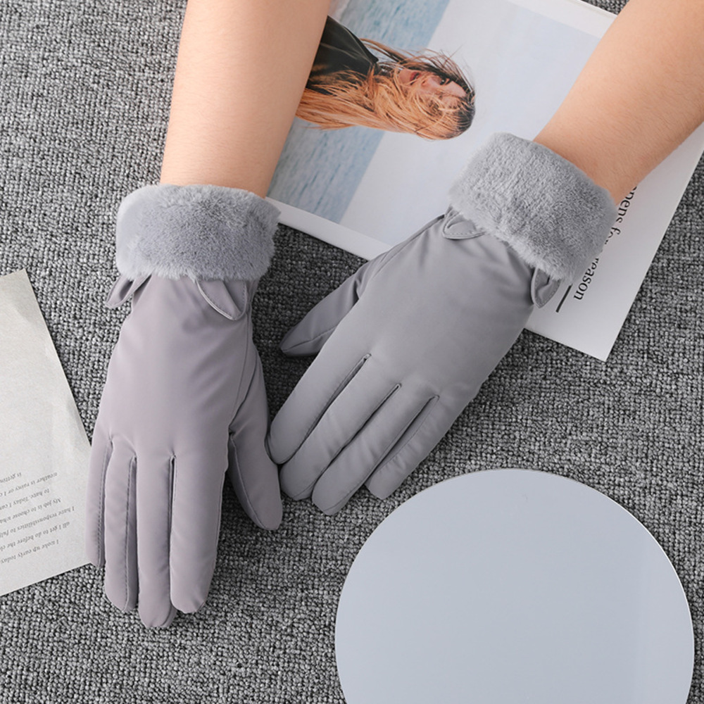 手袋 レディース ふわふわ 通販 かわいい おしゃれ 暖かい グローブ 防寒 裏起毛 もこもこ ボア 防風 保温 ５本指 厚手 冬 冬用 大人 あったか きれいめ 手袋 |  | 11