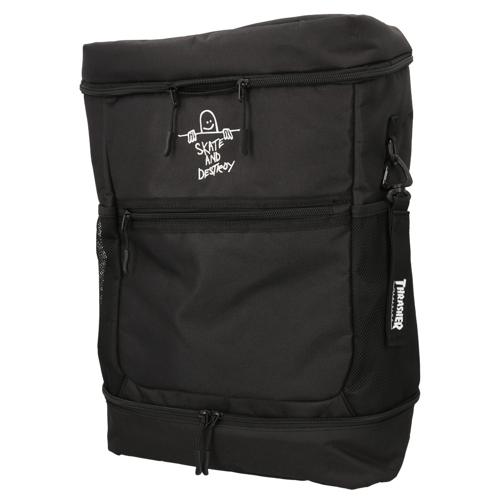 【ムチ子】スラッシャー　ＢＯＸリュック TH-Q WH スラッシャー リュック THRASHER VJTH-0016 通販 バックパック
