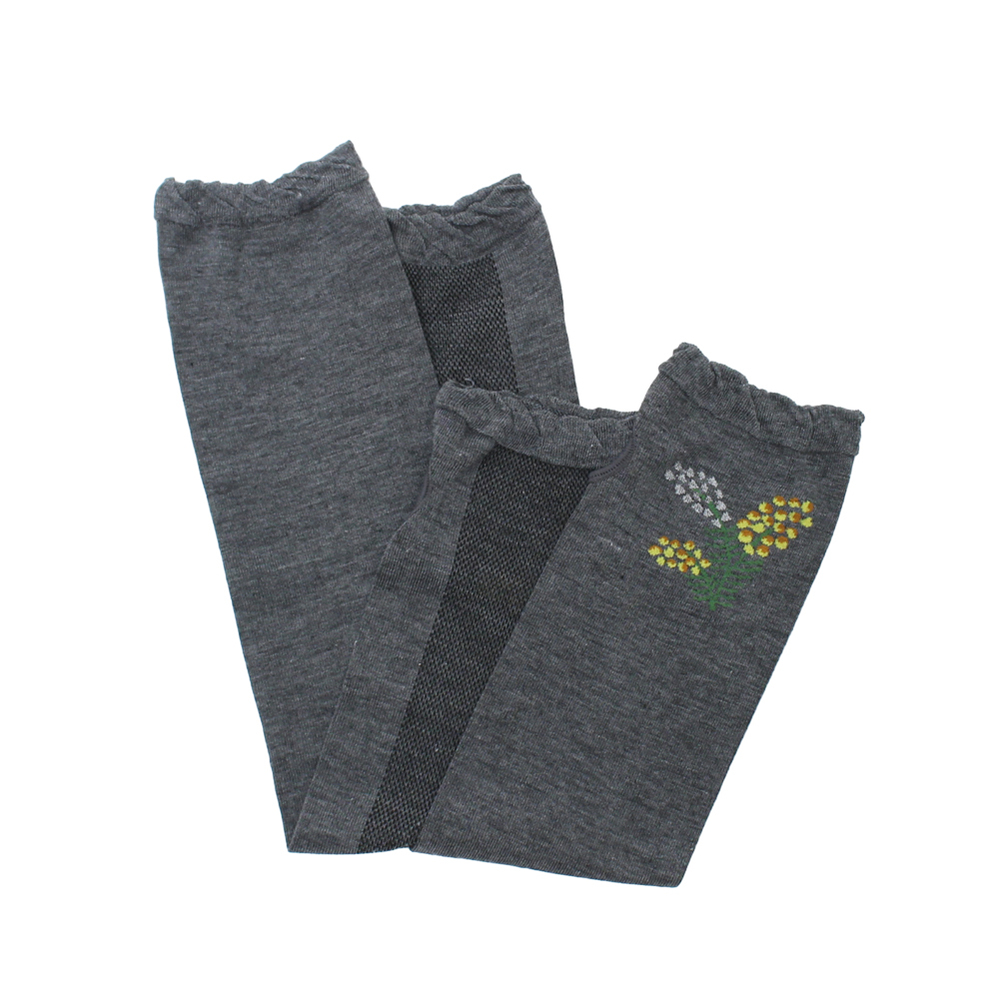 UVカット アームカバー 通販 腕カバー 冷感アームカバー 日焼け対策 かわいい おしゃれ シンプル 冷房対策 紫外線対策 接触冷感 ひんやり 夏 春夏 UVカット | BACKYARD FAMILY | 02