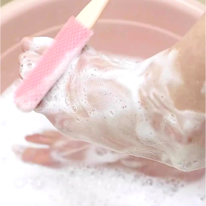 フットブラシ 足指洗うブラシ 通販 足指 洗う ブラシ フットケア 足ブラシ 汚れ除去 足裏 長い柄 お風呂 柄付き 足洗いブラシ 足用ブラシ フットブラシ |  | 08