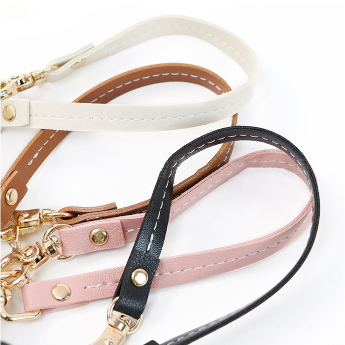 ジャケットホルダー おしゃれ 通販 ジャケット ホルダー バッグ グローブホルダー バッグチャーム 荷物ストラップ スーツケース荷物掛け ジャケットホルダー |  | 11