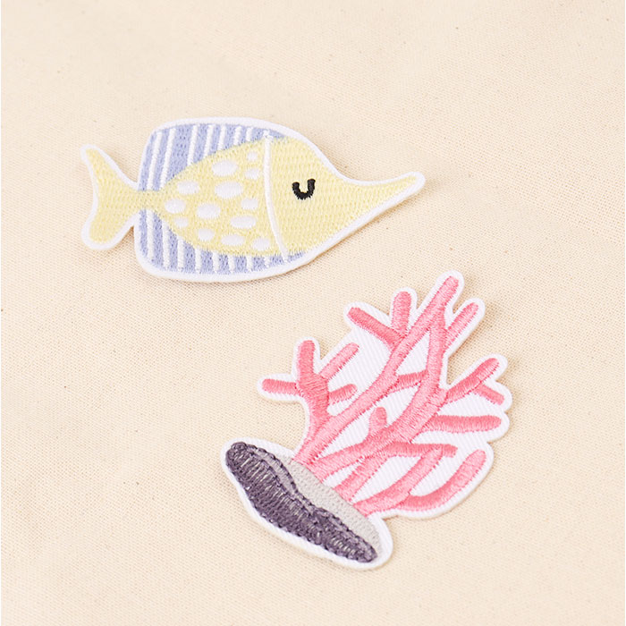 海の生き物 ワッペン 刺繍 通販 アップリケ 刺繍ワッペン 刺繍アップリケ かわいい ワンポイント 大きい おしゃれ おさかな イルカ サメ カメ 貝 海の生き物 | BACKYARD FAMILY | 07