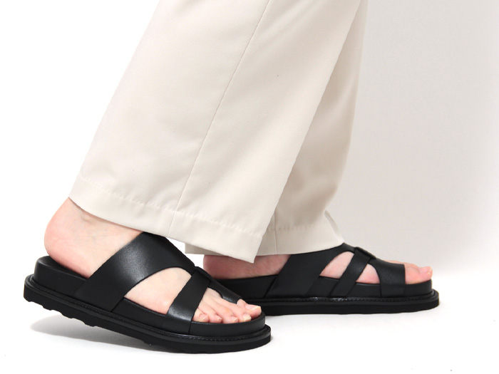 カミナンド サンダル CAMINANDO 厚底 フラット トング サムループ スライドサンダル 親指リング 本革 レザー THUMB LOOP  SLIDE SANDAL レディース 2428 W : 1382428w : バッグのセレクトショップDANJO - 通販 - Yahoo!ショッピング