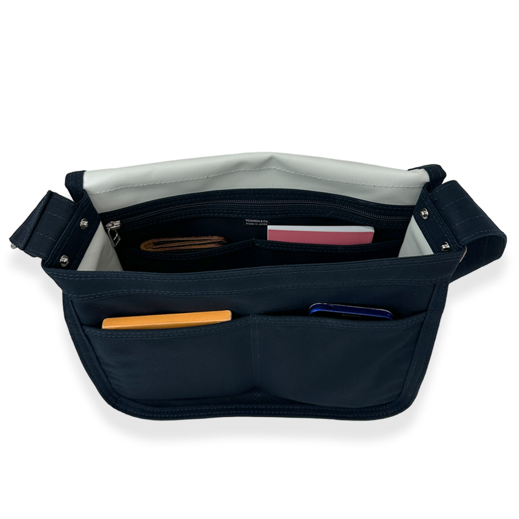 ポーター ネイキッド ショルダーバッグ(M) 667-19472 50 ネイビー PORTER 吉田カバン NAKED コットン ギフト プレゼント 日本製 B5サイズ 小さめ シンプル ブランド PORTER ポーター ネイキッド ショルダーバッグ(M) 667-19472 50