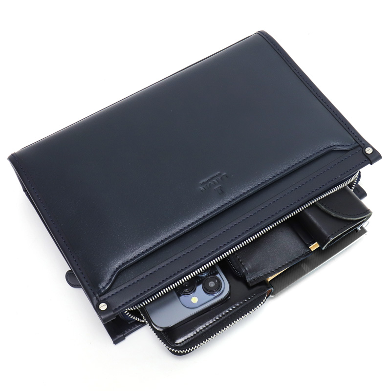 LANVIN COLLECTION ランバンコレクション ニューフロー クラッチバッグ