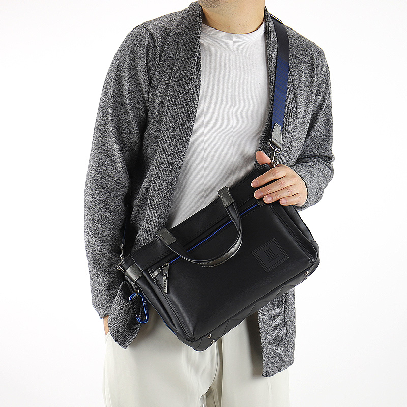 LANVIN en Bleu ランバンオンブルー クレンズ ドライビング