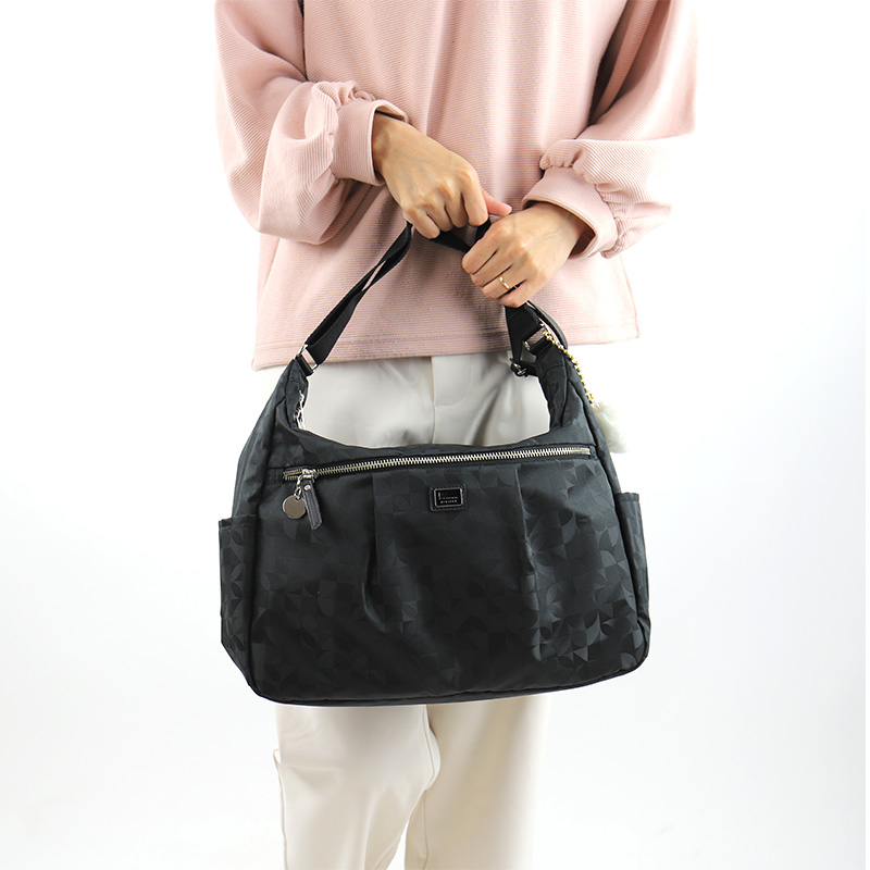 【商品レビューで+5%】カナナ カナナプロジェクトコレクション ショルダーバッグ レディース バッグ 68734 斜めがけバッグ ミニショルダーバッグ 舟形 ブランド A4 撥水 普段使い きれいめ 通勤 軽量 人気 オシャレ 旅行 エース マリティマ Kanana Project COLLECTION Kanana Project（カナナプロジェクト） コレクション ショルダーバッグ