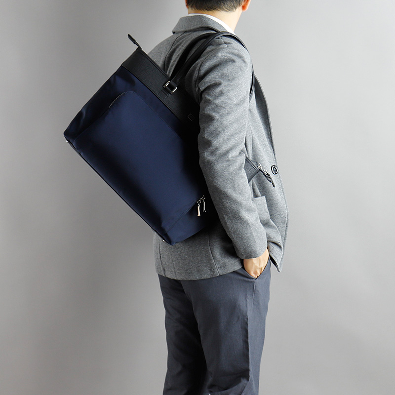 TAKEO KIKUCHI（タケオキクチ） インター トートバッグ 肩掛け B4 A4