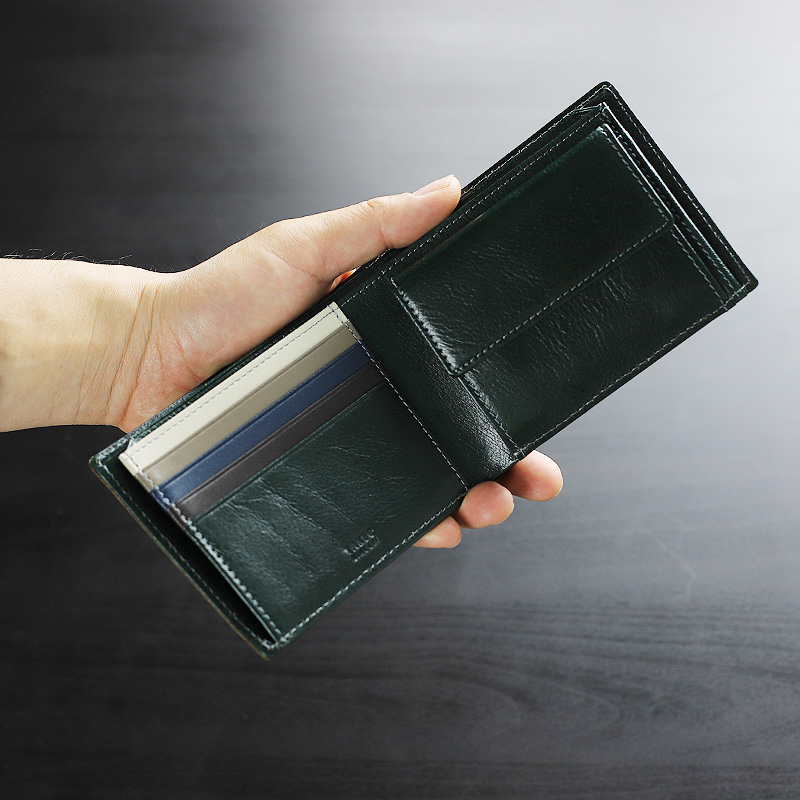 TAKEO KIKUCHI（タケオキクチ） イデア 二つ折り財布 小銭入れあり