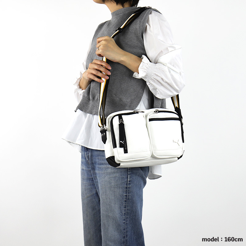 [PUMA] ミニショルダーバッグ MINI HOBONAG スモークグレー PUMA - [プーマ] 横型ミニショルダーバッグ 横型ミニショルダー