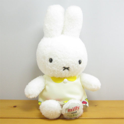 ディック・ブルーナ ミッフィー miffy and tulips ぬいぐるみ miffy ミッフィー グッズ 雑貨 うさぎ ウサギ プレゼント :  mf601288 : 雑貨のおもちゃ箱バーグYahoo!店 - 通販 - Yahoo!ショッピング