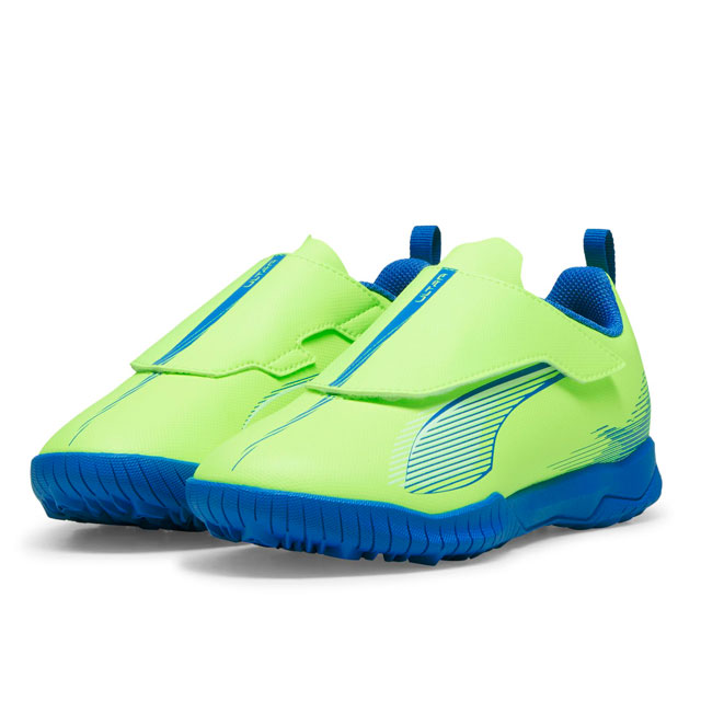 PUMA サッカー、フットサル スパイク シューズ（色：グリーン系