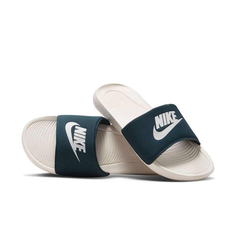 Nike ホワイト ネイビー スライドサンダル NIKE AIR MAX CLRRO SLIDE 