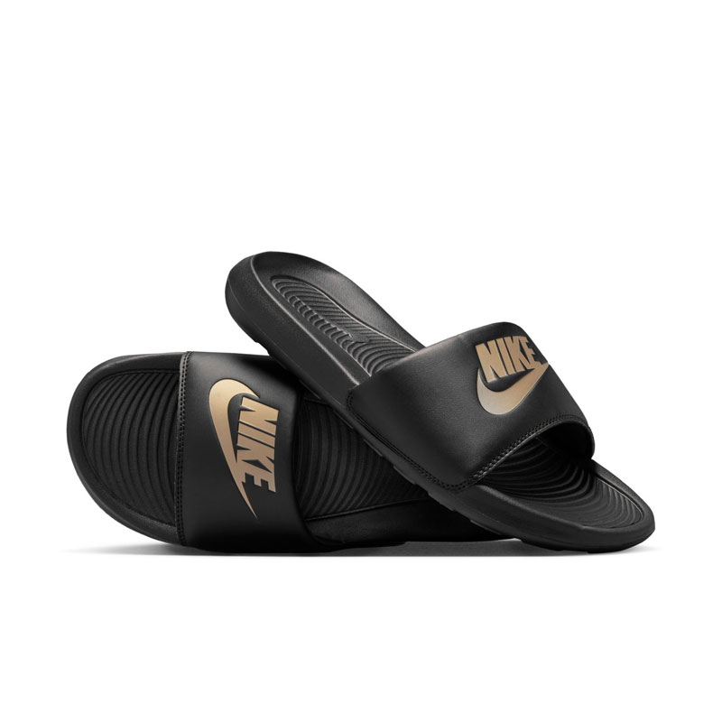 NIKE（ナイキ） サンダル ヴィクトリー ワン スライド ブラック