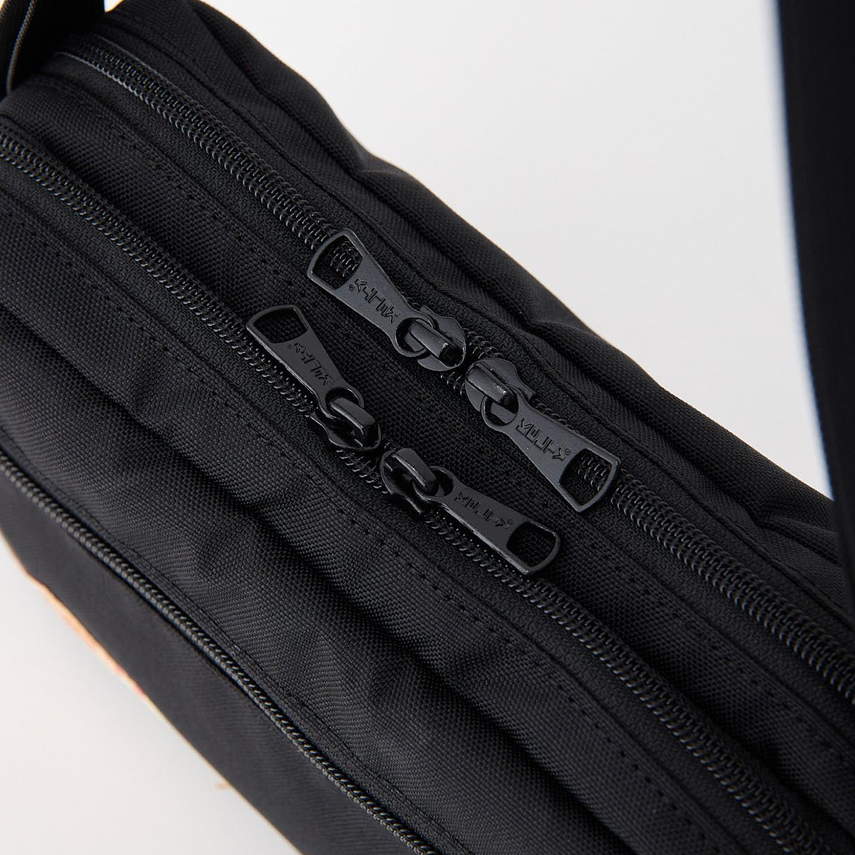 Kelty/ケルティ/サコッシュ/ショルダーバッグ/ES RECTANGLE ZIP SHOULDER S/ESレクタングルジップショルダーS/詳細3
