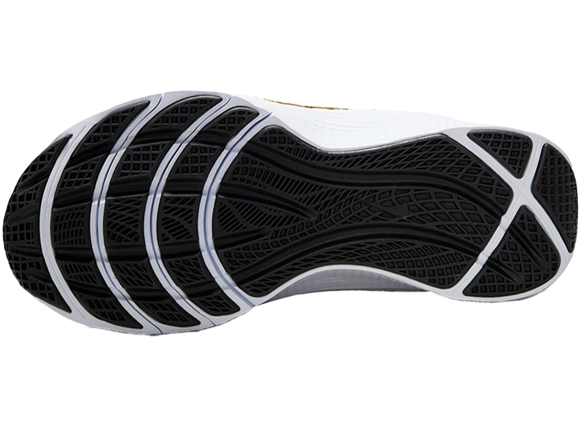 NIKE（ナイキ） 男性 メンズ シューズ LEBRON TR 1 レブロン TR 1