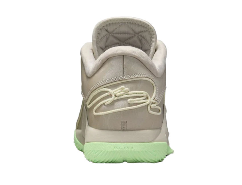 NIKE(ナイキ) 男性 メンズ シューズ LEBRON XXII EP レブロン 22 EP NIKE(ナイキ) 男性 メンズ シューズ LEBRON XXII EP レブロン 22 EP