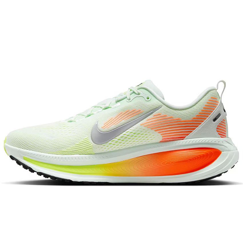 NIKE 男性 ナイキ メンズ シューズ VOMERO 18 ボメロ HM6803-300