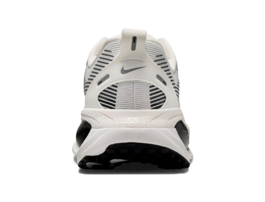 NIKE（ナイキ） 男性 メンズ シューズ VOMERO 18 ボメロ 18 II7189-100