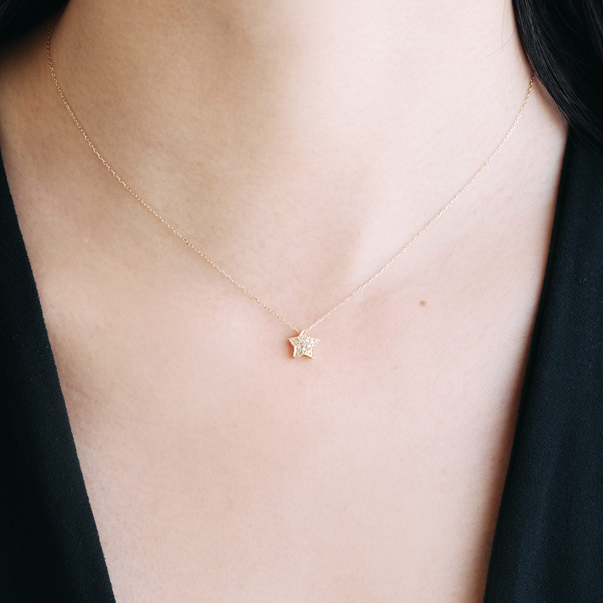 星 ネックレス イエローゴールド 18金 18K K18 ダイヤモンド 4月誕生石