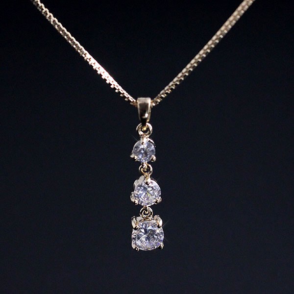 ストーン ネックレス glitter ベリンダ 系 ゴールド キラキラ 高級 Amazon.co.jp: ベリンダ 十字架ネックレス ゴールド 金BELINDA