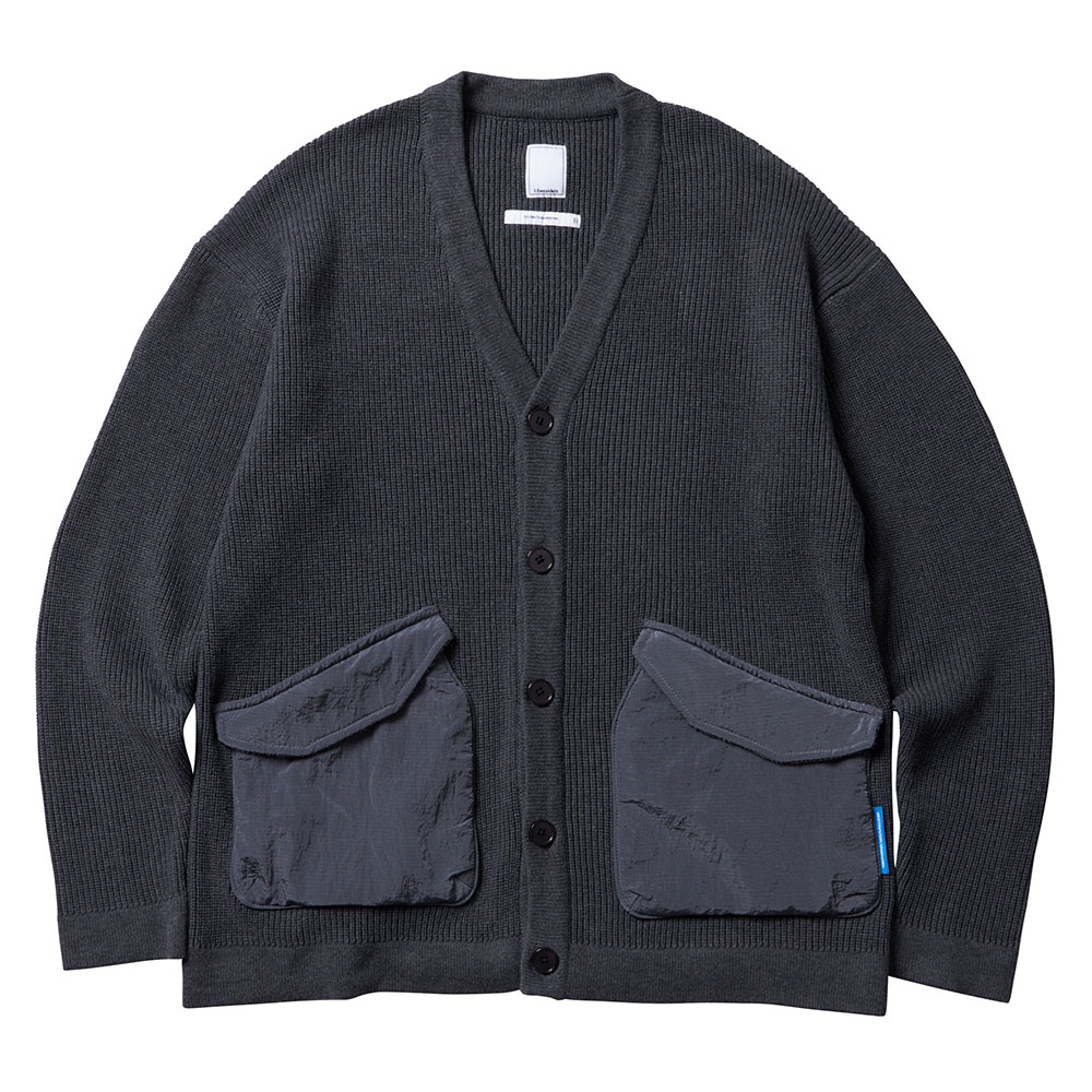 （美品）Liberaiders リベレイダース　カーディガン　黒 Liberaiders TRIANGLE QUILTED CARDIGAN 783012403 公式通販