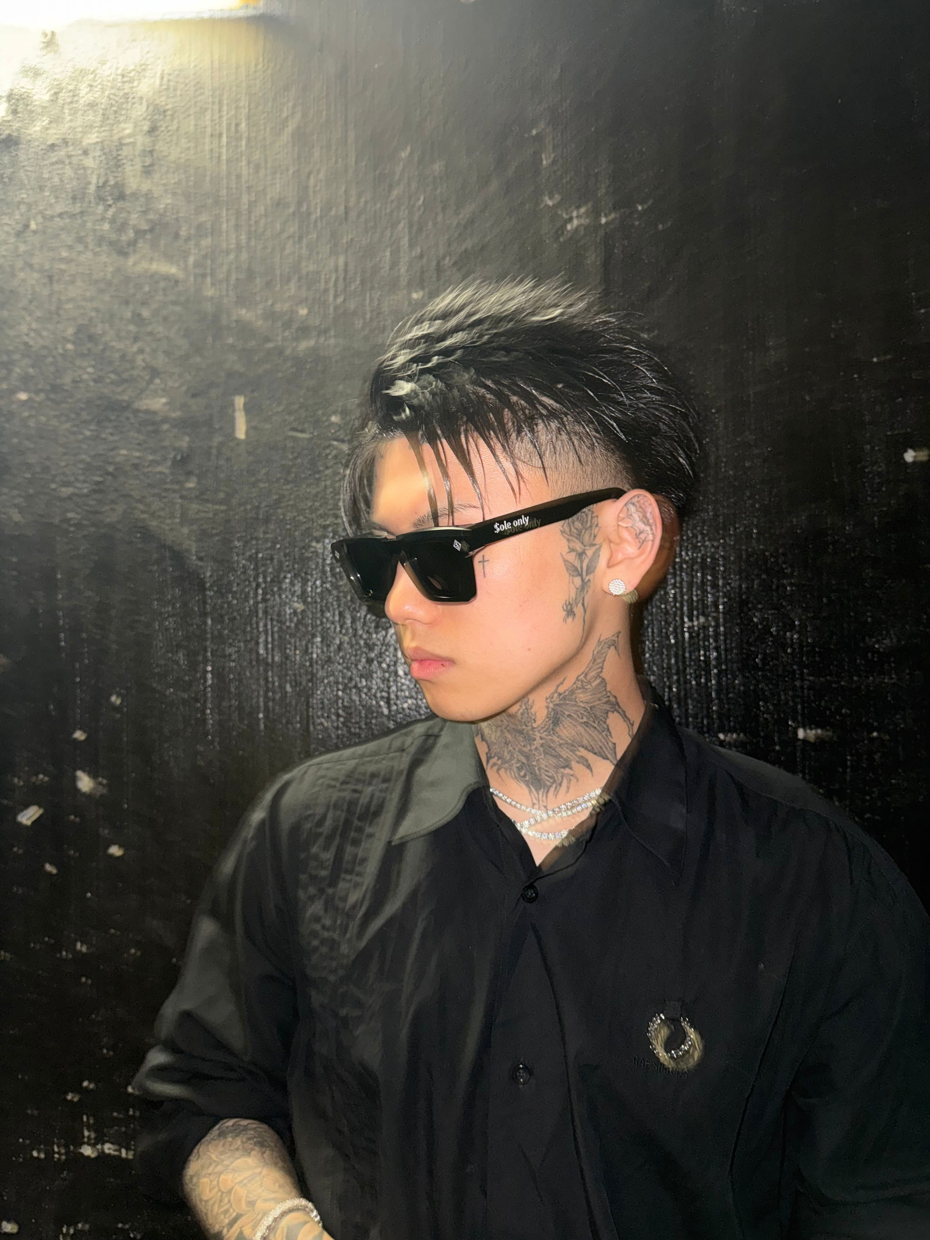 ole only ソールオンリー Monarch Square sunglasses No.112