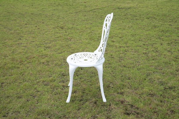 アルミ鋳物ガーデンチェア ホワイト アルミガーデンチェア 軽量で