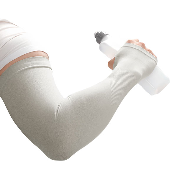 アームカバー 冷感 UV手袋 無地 吸汗速乾 滑り止め UPF50+UV対策 日焼け止めカバー 暑さ対策 紫外線対策 スポーツ アウトドア メンズ レディース ACC 004 |  | 02