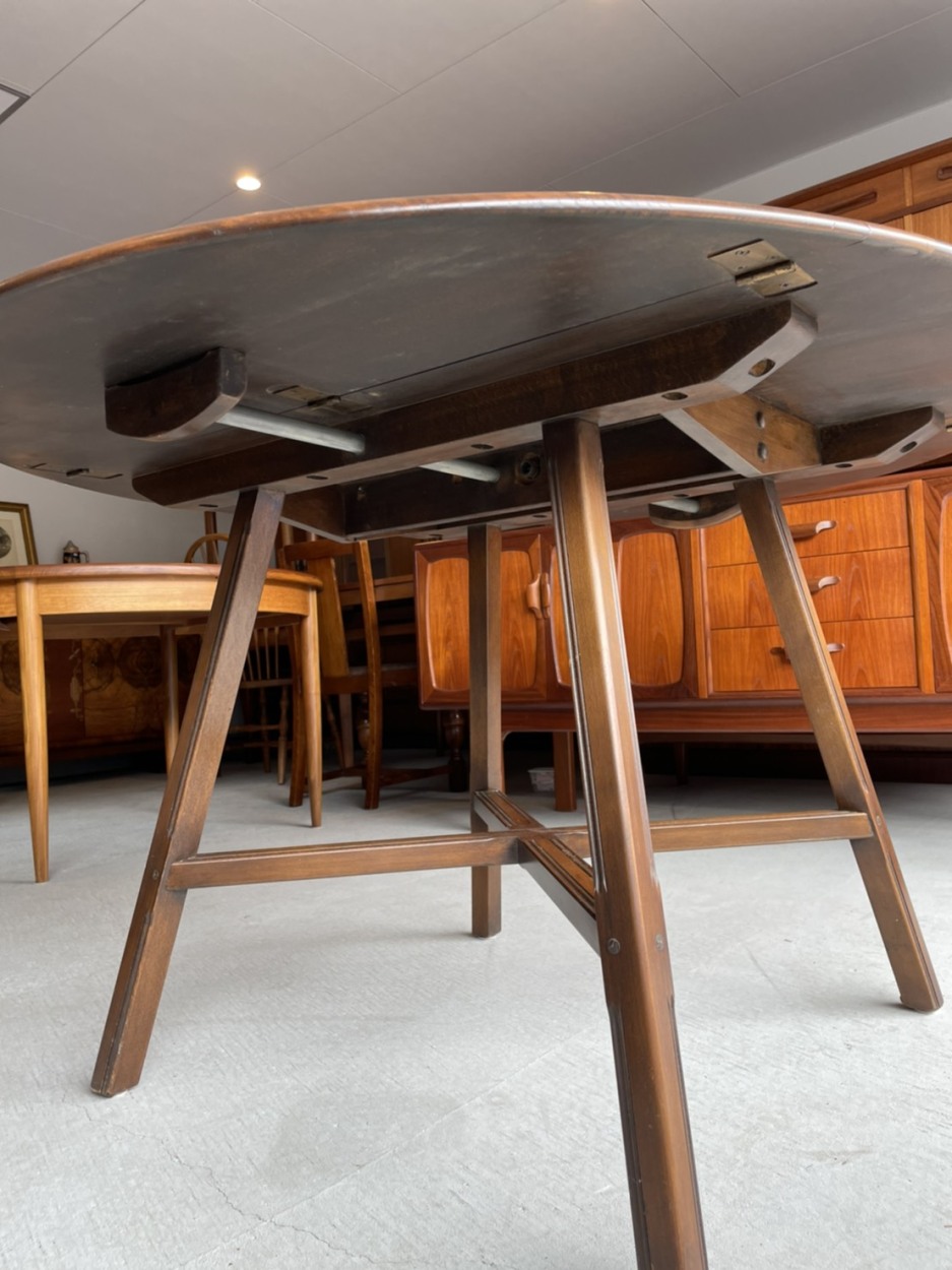 VINTAGE アーコール Ercol 丸い ダイニングテーブル リビング