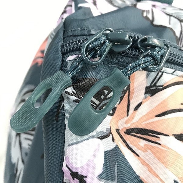 DKAINE ダカイン　ボストンバッグ　 花柄　サーフ　旅行 DAKINE ダカイン ダッフルバッグ レディース ボストンバッグ