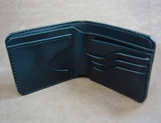 サドルバタフライウォレット Dタイプ 黒 二つ折り 2つ折り ミニ財布