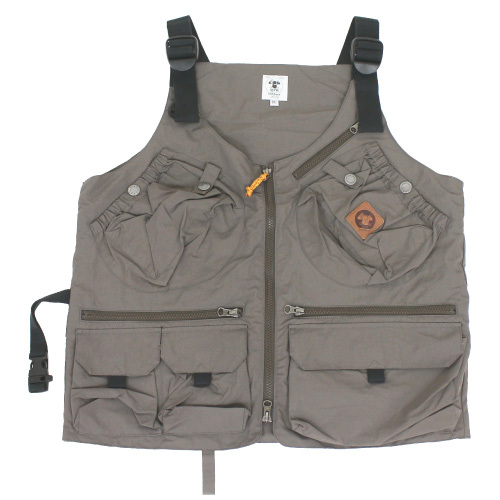 grn outdoor TEBURA VEST 21 テブラベスト21 多収納 手ぶらジャケット 撥水 ワークベスト キャンプ GO9203Q SALE