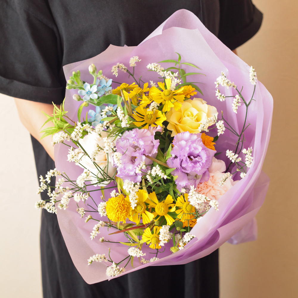 花束 秋 誕生日 ブーケ 花 発表会 生花 ギフト 入学 花 女性 祝い 送別会 結婚祝い お祝い お悔み お供え プレゼント フラワー bou6  :bouquet6000:ビューティフルボーイ Yahoo!店 - 通販 - Yahoo!ショッピング