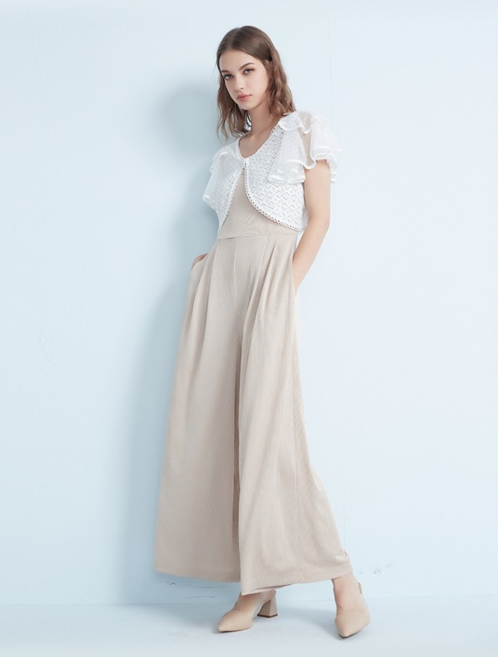 TOCCA ノーカラージャケット ボレロ カーディガン 羽織り フリル 白 TOCCA ノーカラージャケット ボレロ カーディガン 羽織り フリル