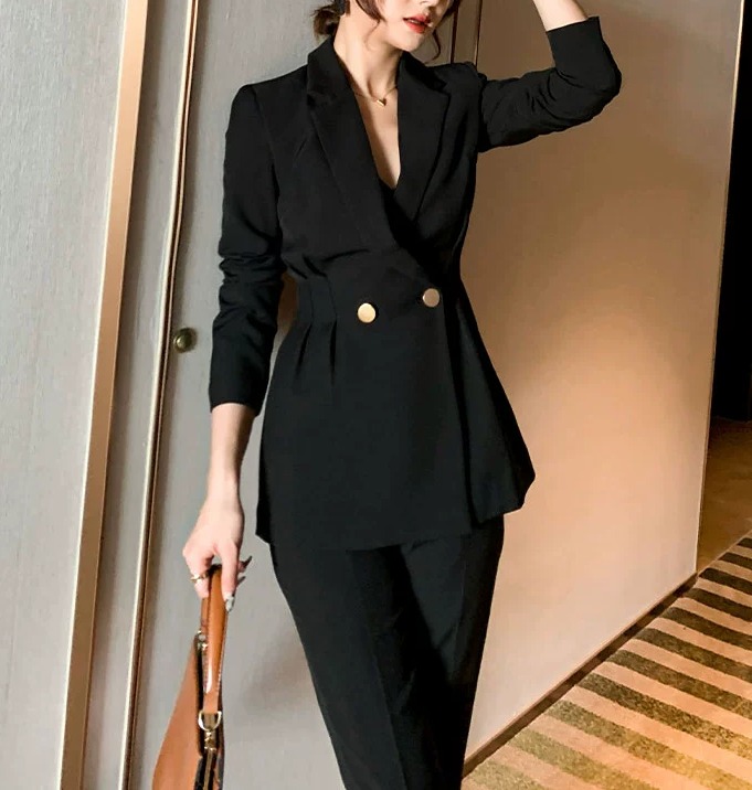 割引済み　THE SUIT COMPANY she REDA 背抜きパンツスーツ ウエスト絞りジャケットスーツ パンツスーツ テーラード