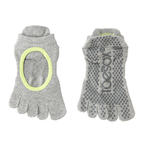 ToeSox Full Toe Low Rise Grip Socks – 5-Toe Design, Non-Slip Socks, Natural  Toe Movement, Pilates Socks, Yoga Socks, Toe Socks for Dance, Barre &  Ballet, Echo, Small : : Clothing, Shoes
