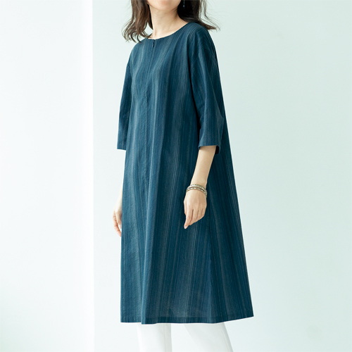 日本製 三河木綿チュニックワンピース 全2色 ワンピース Aライン チュニック 五分袖 丸首 レディース 婦人服 ミセス シニア 女性 クルーネック 和素材 和風 ネイビー パープル 紺色 紫 コットン 無地 シンプル 50代 60代 70代 80代 90代 母の日 お母さん 春夏　dz　p27163 日本製 三河木綿チュニックワンピース 全2色 ワンピース Aライン