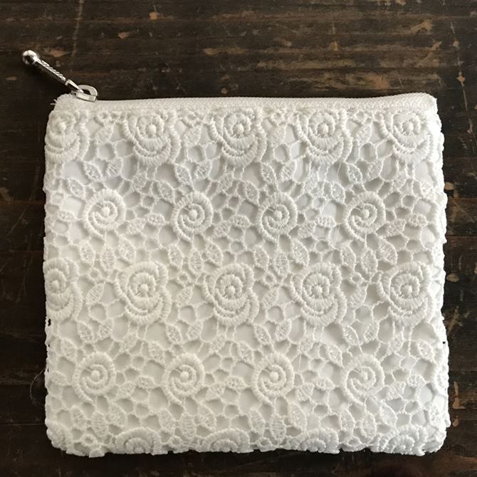 レース ポーチ 薔薇ポーチ レース生地 10×12cm レース刺繍 薔薇刺繍 petite white rose プティトゥホワイトローズ D1 ミニT＆ポーチ 花刺繍