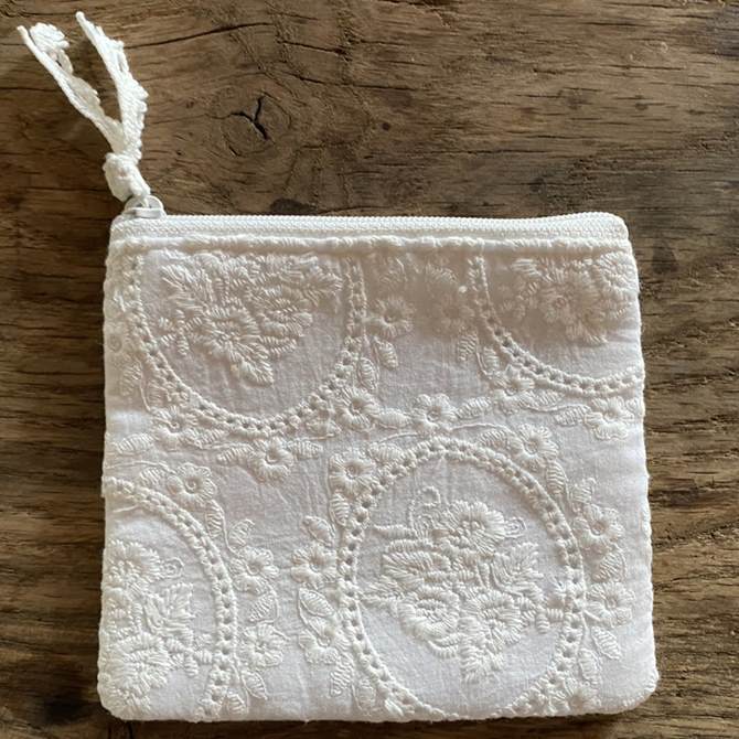 レース ポーチ 薔薇ポーチ レース生地 10×12cm コットン レース刺繍 薔薇刺繍 cotton rose white コットンローズホワイト D1 ミニT＆ポーチ 花刺繍