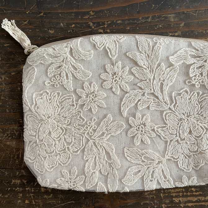 レース ポーチ ボタニカル刺繍ポーチ レース生地 14×21×5cm レース刺繍 花刺繍 botany race ボタニーレース A3 ポーチ 花刺繍 ヨーロピアン おしゃれ