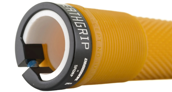 自転車 グリップ　DMR DEATH GRIP